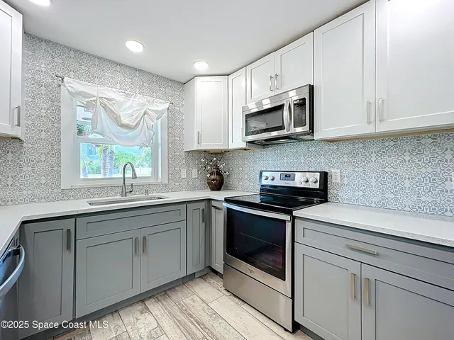 $3,700 | 201 Woody Circle, Melbourne Beach, FL 32951