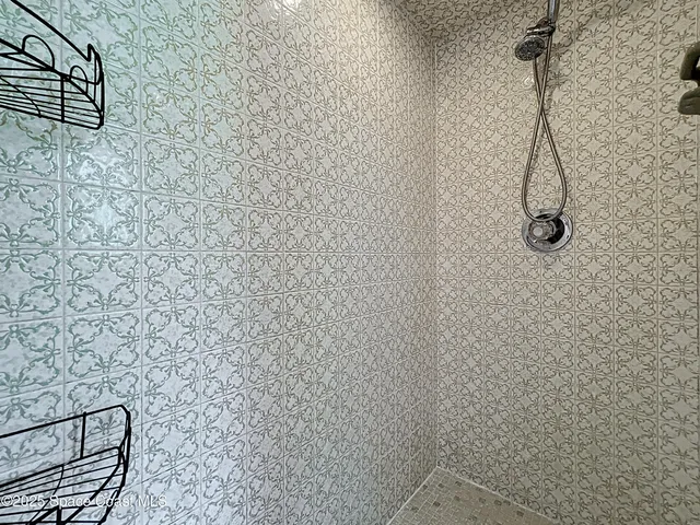 $3,700 | 201 Woody Circle, Melbourne Beach, FL 32951