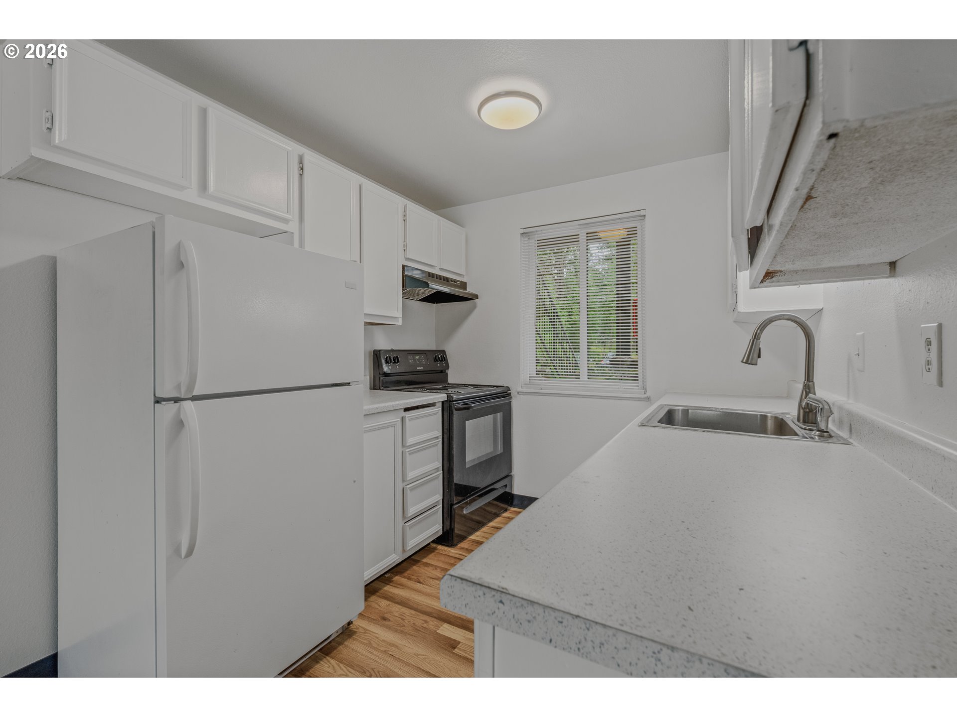 14095 Southwest Walker Road, Unit 95 Beaverton, OR 97005 - Photo 12 of 37
