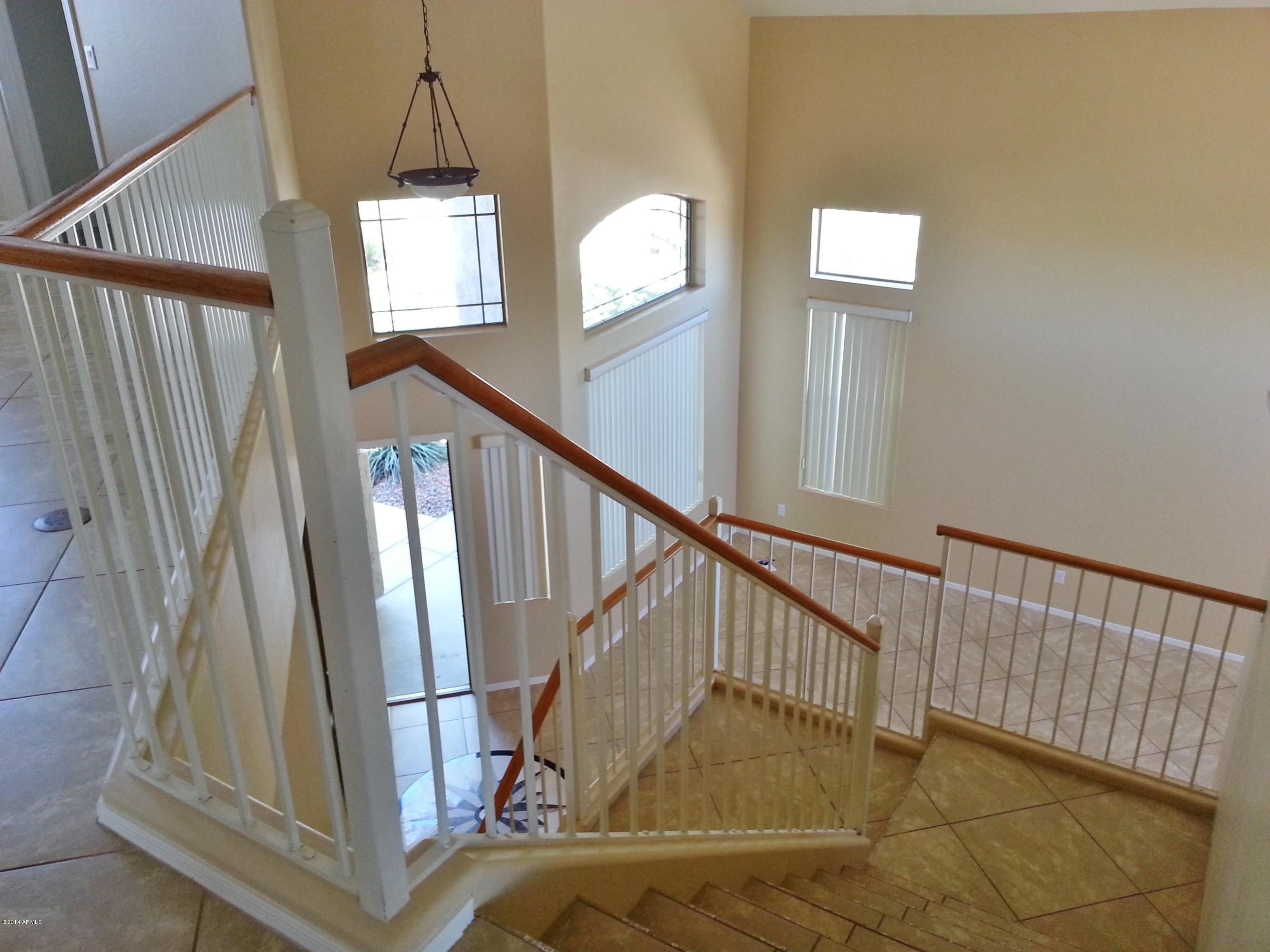 5675 West Evergreen Road Glendale, AZ 85302 - Photo 11 of 19 VIEW DOWN