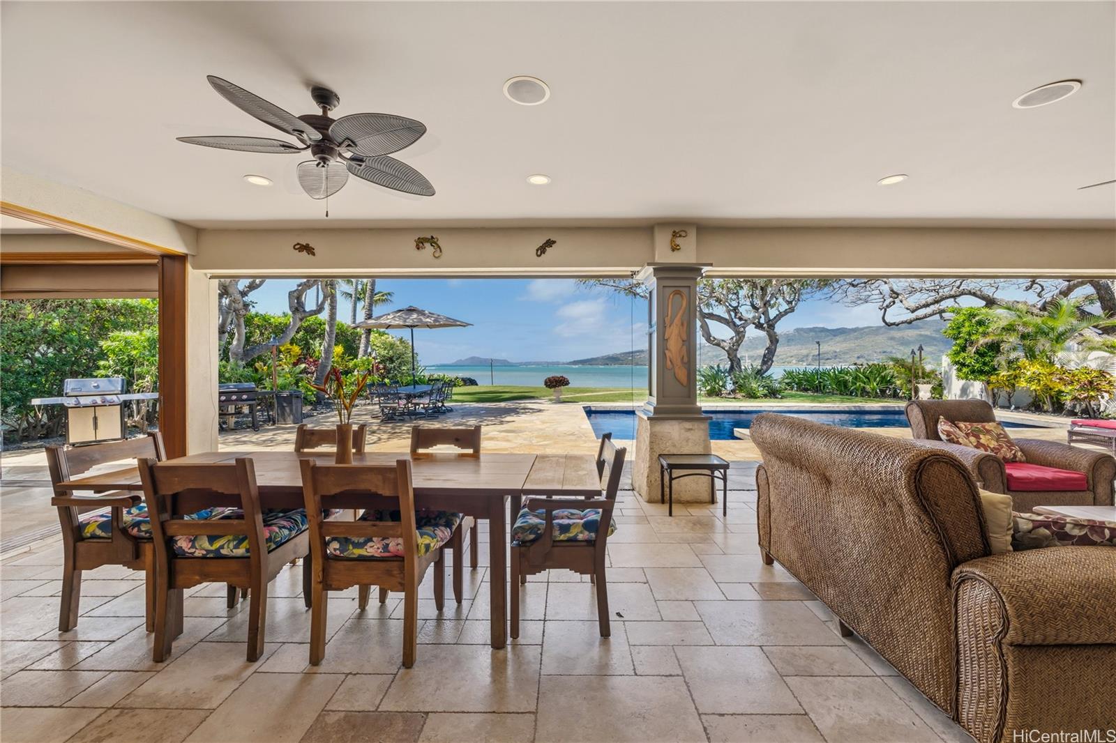 365 Portlock Road Honolulu, HI 96825 - Photo 3 of 25 a view of a dining room with furniture window and outside view
