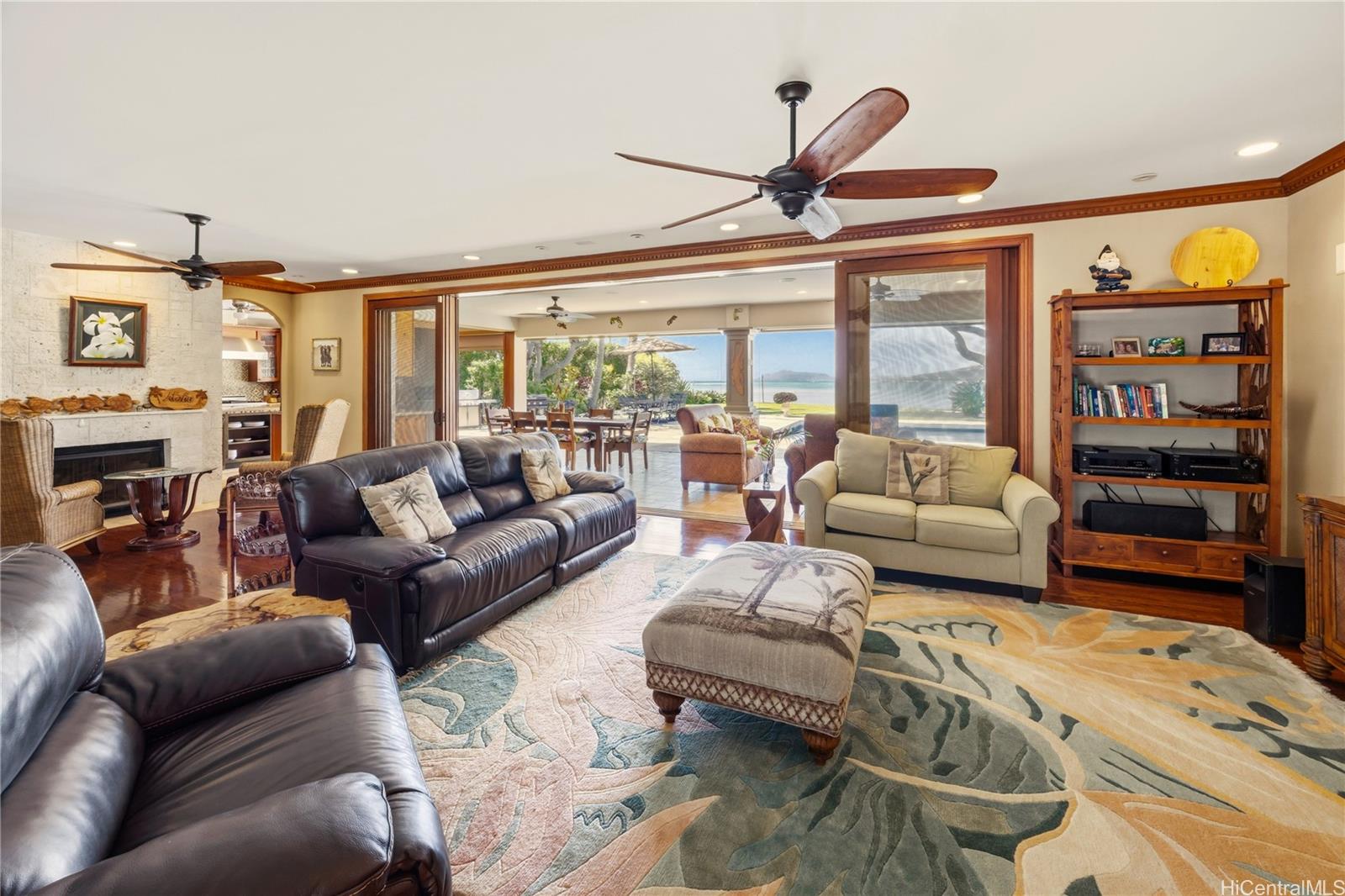 365 Portlock Road Honolulu, HI 96825 - Photo 6 of 25 a living room with furniture and a large window