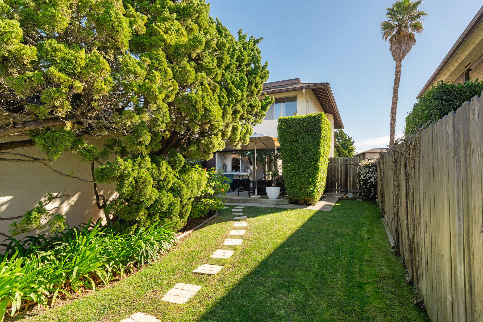 475 Linfield Place Goleta, CA 93117 - Photo 10 of 25 Unit B - Private Backyard