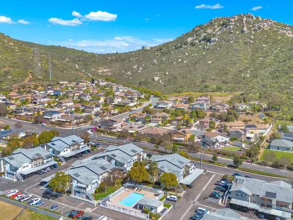 $485,000 | 10746 North Magnolia Avenue, Unit C3, Santee, CA 92071