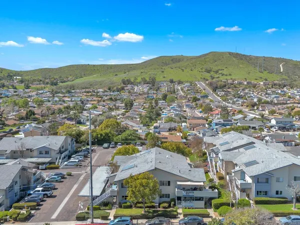 $485,000 | 10746 North Magnolia Avenue, Unit C3, Santee, CA 92071