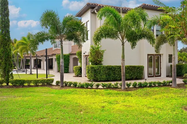 $2,750,000 | 10603 Low Oak Terrace, Thonotosassa, FL 33592