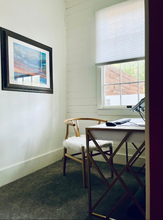 3321 Windsor Road Austin, TX 78703 - Photo 15 of 28 a workspace with furniture and a window