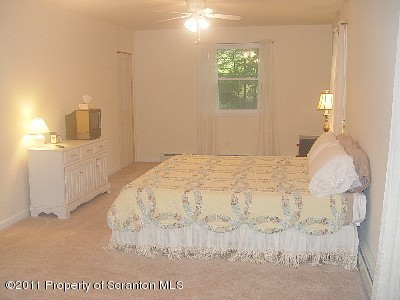 39 Lacawac Road Lake Ariel, PA 18436 - Photo 22 of 29 Gallery Image 22