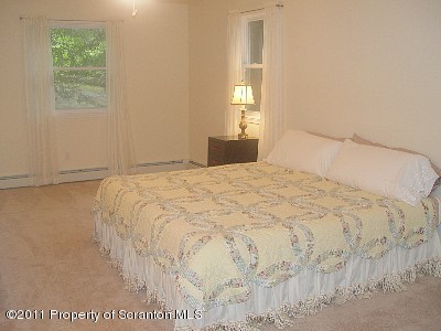 39 Lacawac Road Lake Ariel, PA 18436 - Photo 23 of 29 Gallery Image 23