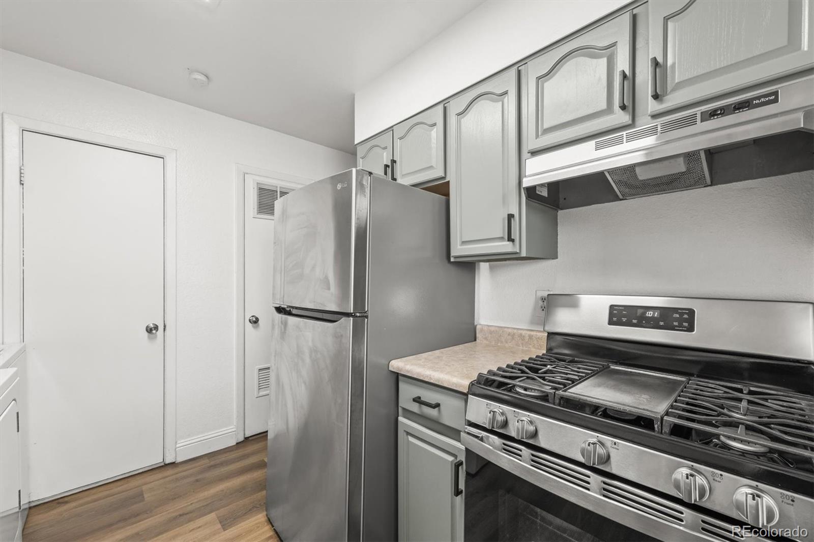 8075 Wolff Street, Unit H Westminster, CO 80003 - Photo 7 of 21