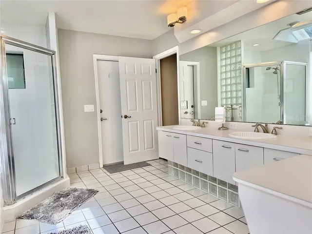 $649,000 | 8421 Southwest 23rd Place, Gainesville, FL 32607