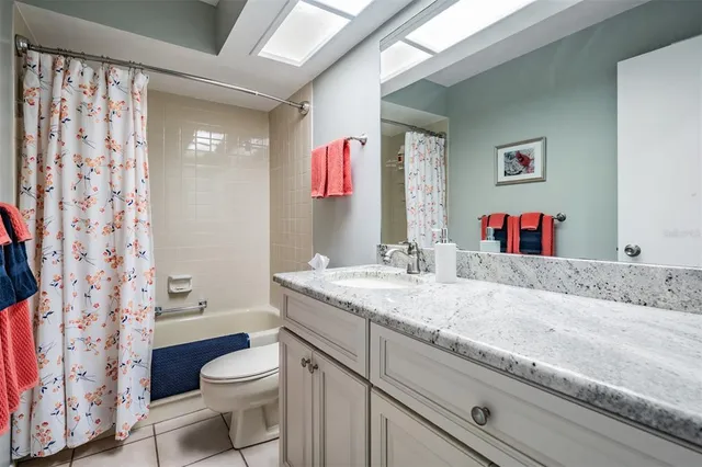 $425,000 | 2932 Macalpin Drive West, Palm Harbor, FL 34684