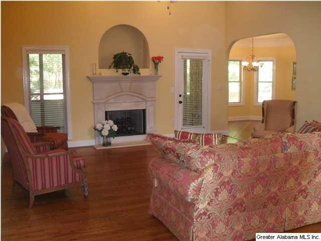 1346 Caliston Way Pelham, AL 35124 - Photo 6 of 32