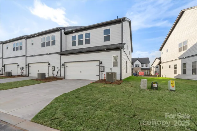 $450,000 | 3131 Beacon Hts Road, Indian Land, SC 29707