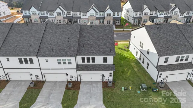 $450,000 | 3131 Beacon Hts Road, Indian Land, SC 29707