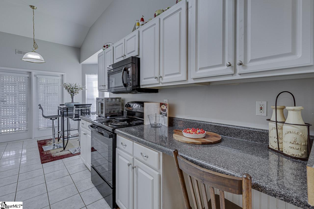 349 Hamilton Parkway Easley, SC 29642 - Photo 7 of 30