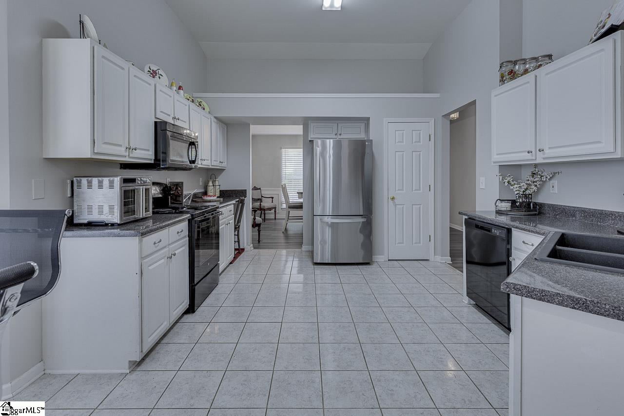 349 Hamilton Parkway Easley, SC 29642 - Photo 10 of 30