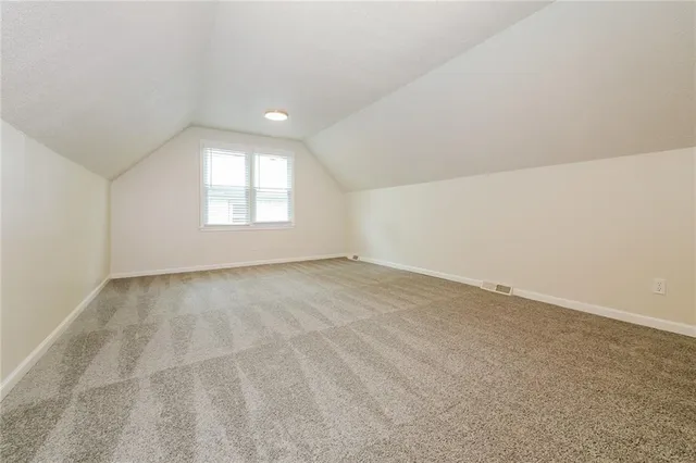 $2,690 | 1116 North Walker Lane, Olathe, KS 66061