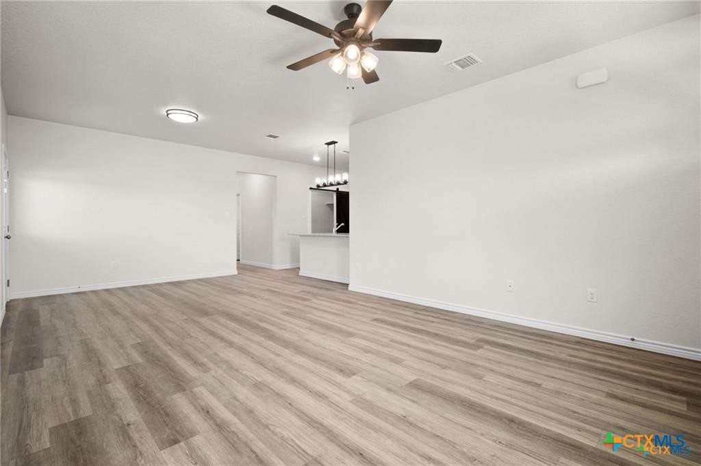 126 Leon Lane, Unit B Copperas Cove, TX 76522 - Photo 3 of 13