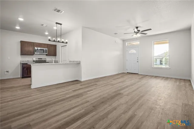 $1,450 | 126 Leon Lane, Unit B, Copperas Cove, TX 76522