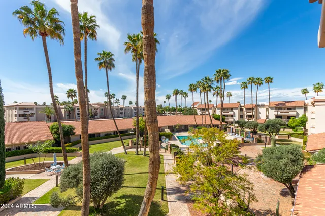 $157,900 | 17404 North 99th Avenue, Unit 339, Sun City, AZ 85373