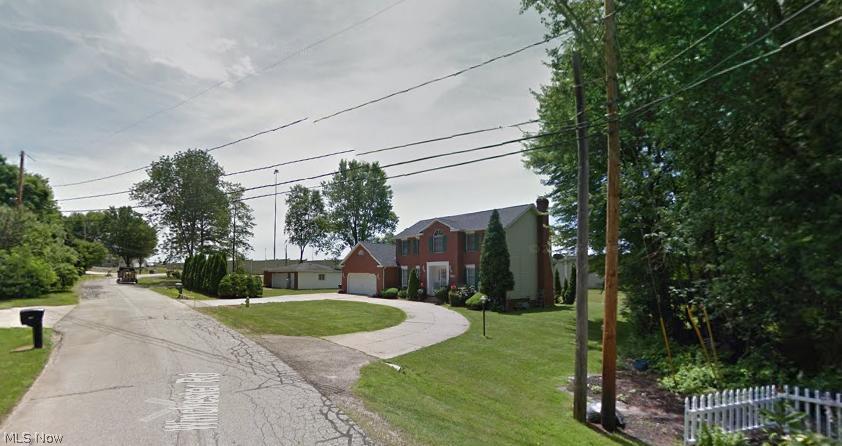 650 Winchester Road Akron, OH 44333 - Photo 3 of 4