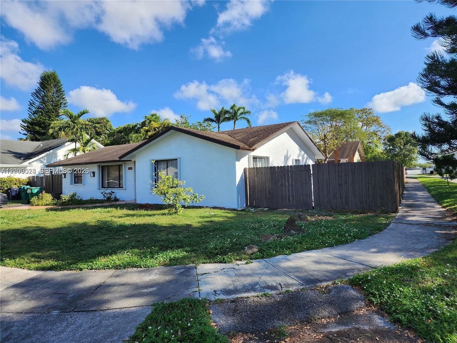 9825 Southwest 132nd Court Miami, FL 33186 - Photo 4 of 29
