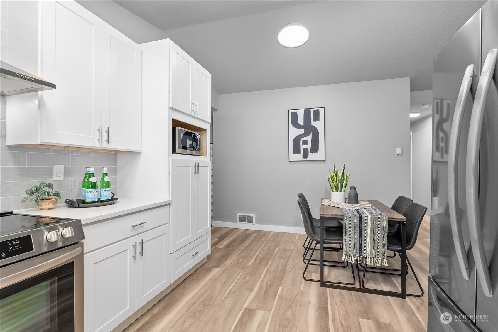 4833 150th Place Southwest Edmonds, WA 98026 - Photo 12 of 32 Gallery Image 12