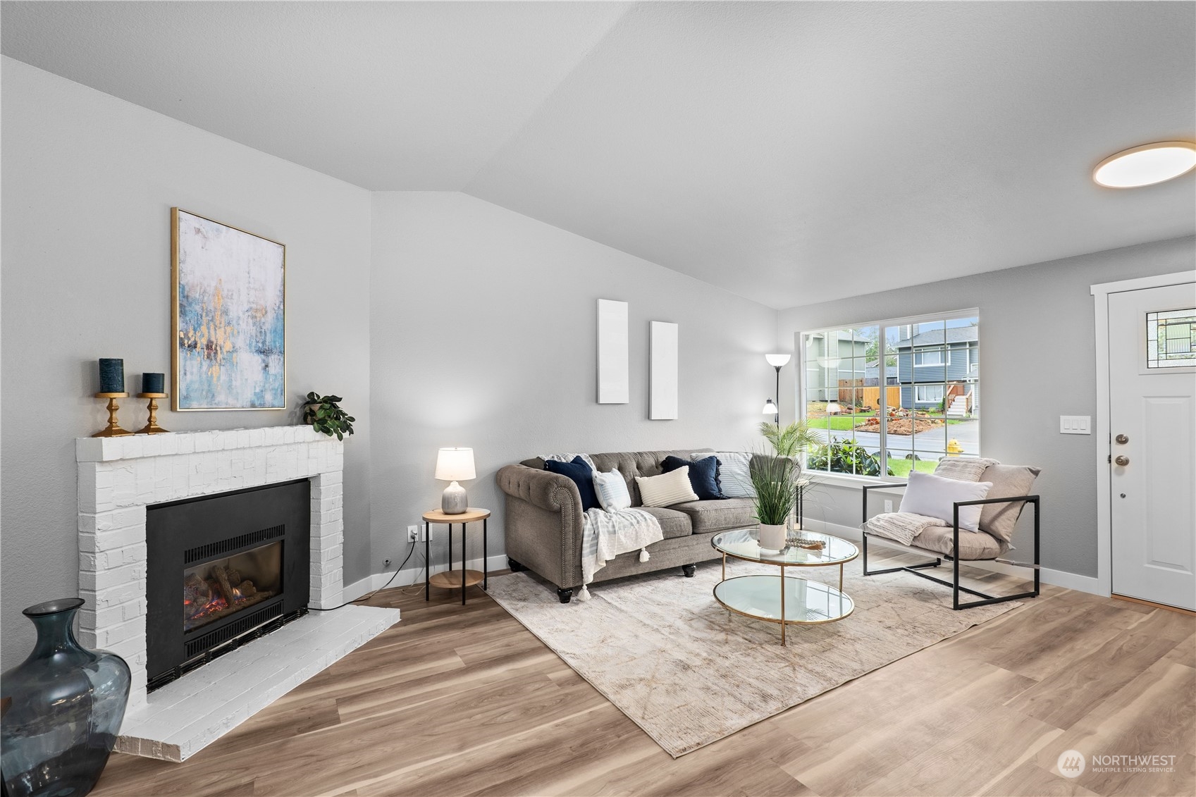 4833 150th Place Southwest Edmonds, WA 98026 - Photo 3 of 32 Gallery Image 3