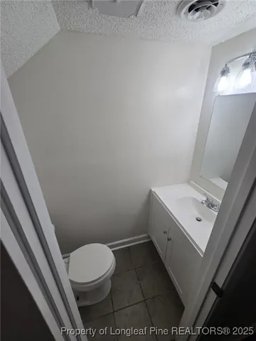 $1,800 | 583 Winding Creek Road, Unit H, Fayetteville, NC 28305