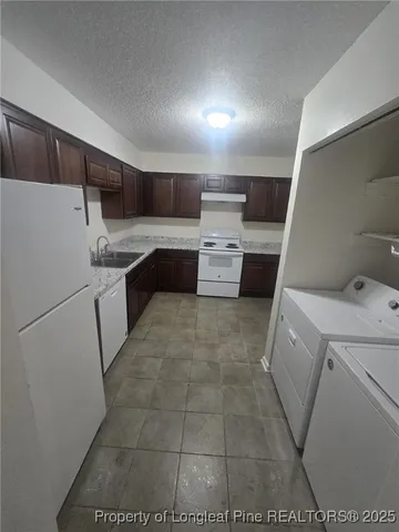 $1,800 | 583 Winding Creek Road, Unit H, Fayetteville, NC 28305