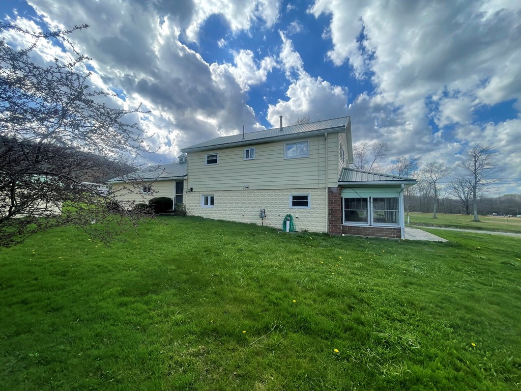 733 Oak Ridge Road Oak Ridge, PA 16245 - Photo 23 of 29 Gallery Image 23