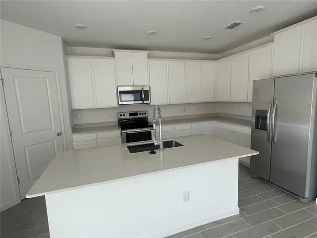 $2,300 | 1695 Northwest 44 Court Road, Ocala, FL 34482