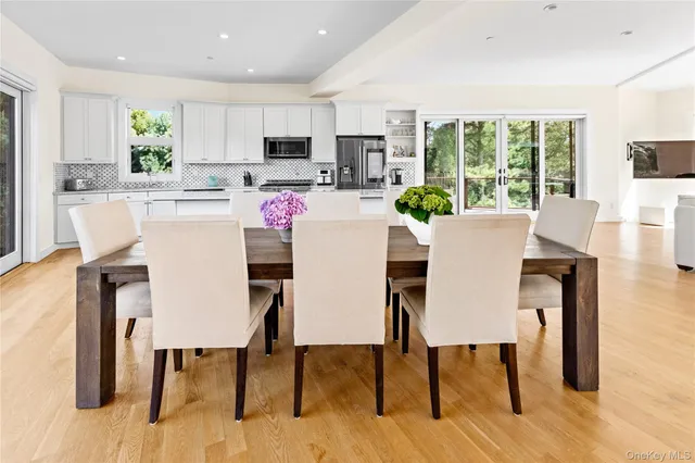 $55,000 | 89 Old Canoe Place Road, Hampton Bays, NY 11946