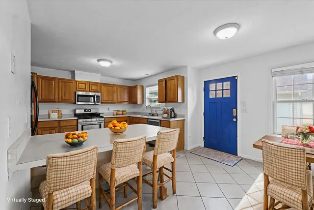 $250,000 | 1501 South Abercorn Street, Urbana, IL 61802