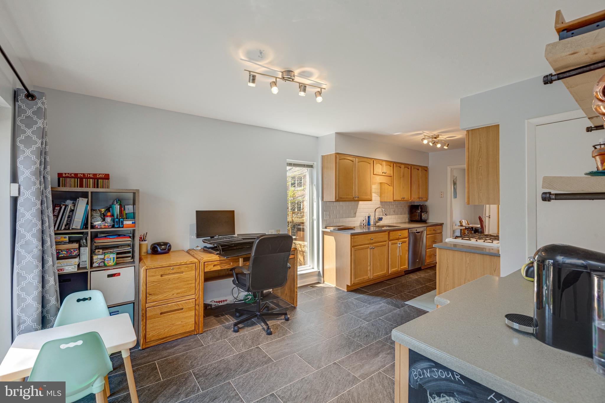 2030 Golf Course Drive Reston, VA 20191 - Photo 5 of 54
