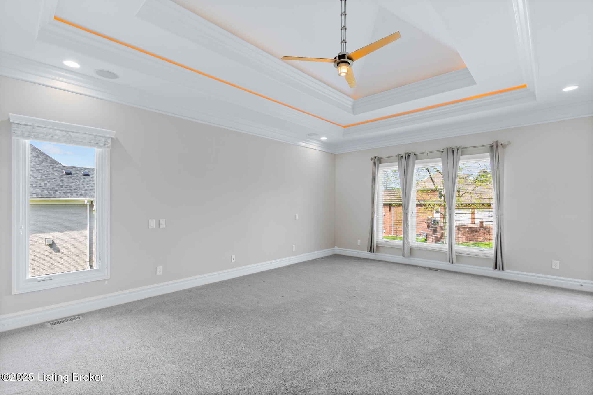 2907 Doe Ridge Court Prospect, KY 40059 - Photo 19 of 49 First Floor Primary Bedroom