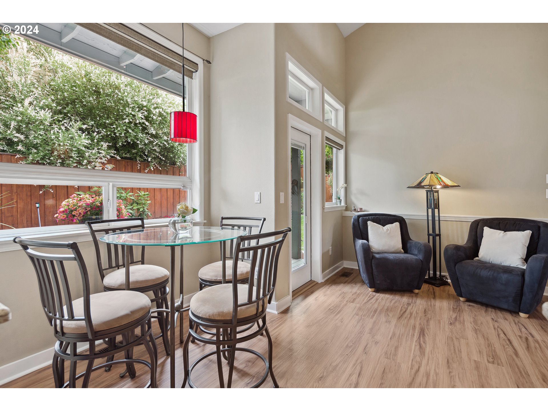 18311 Southwest Fallatin Loop Beaverton, OR 97007 - Photo 13 of 41 Gallery Image 13