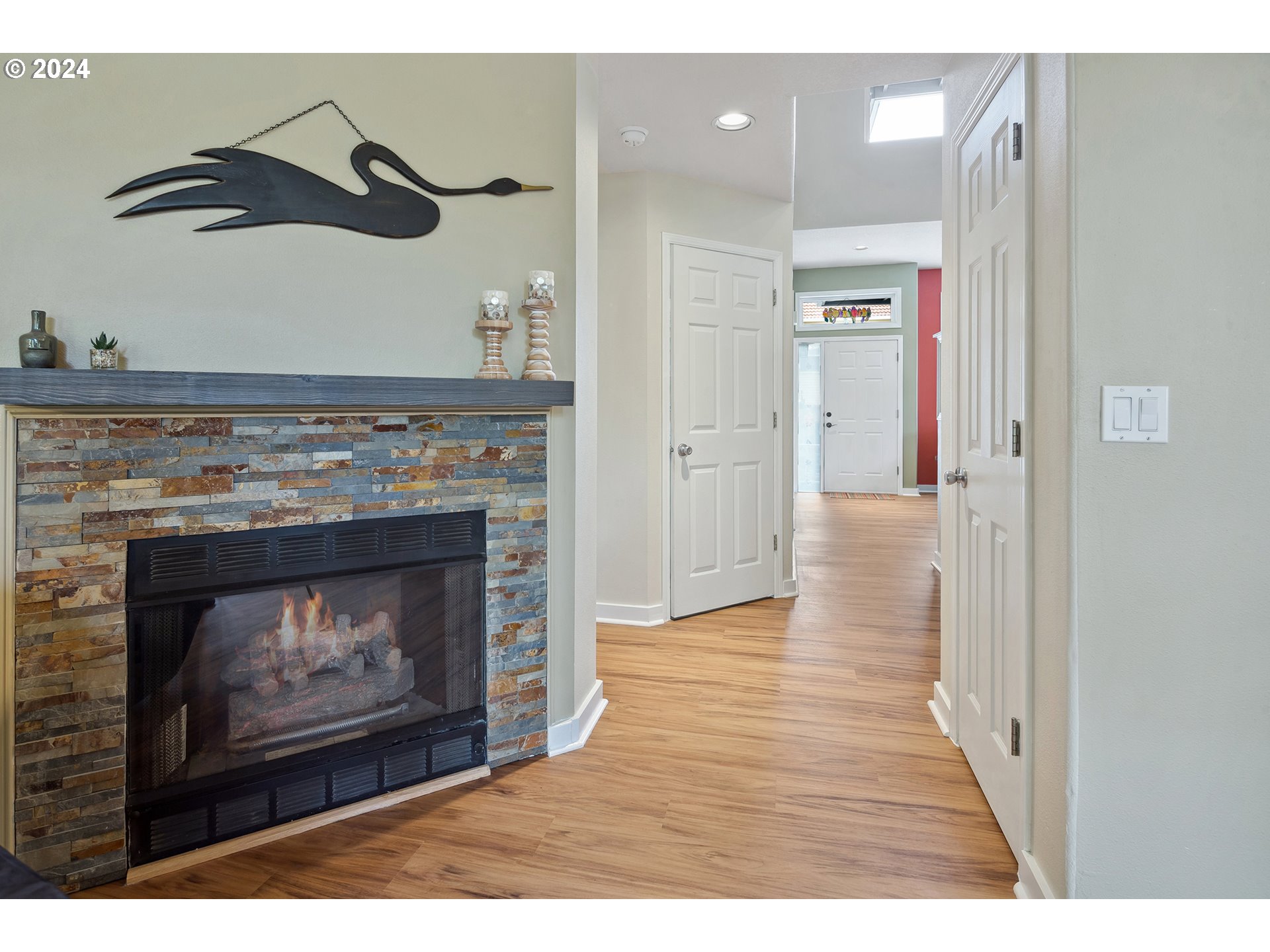 18311 Southwest Fallatin Loop Beaverton, OR 97007 - Photo 15 of 41 Gallery Image 15