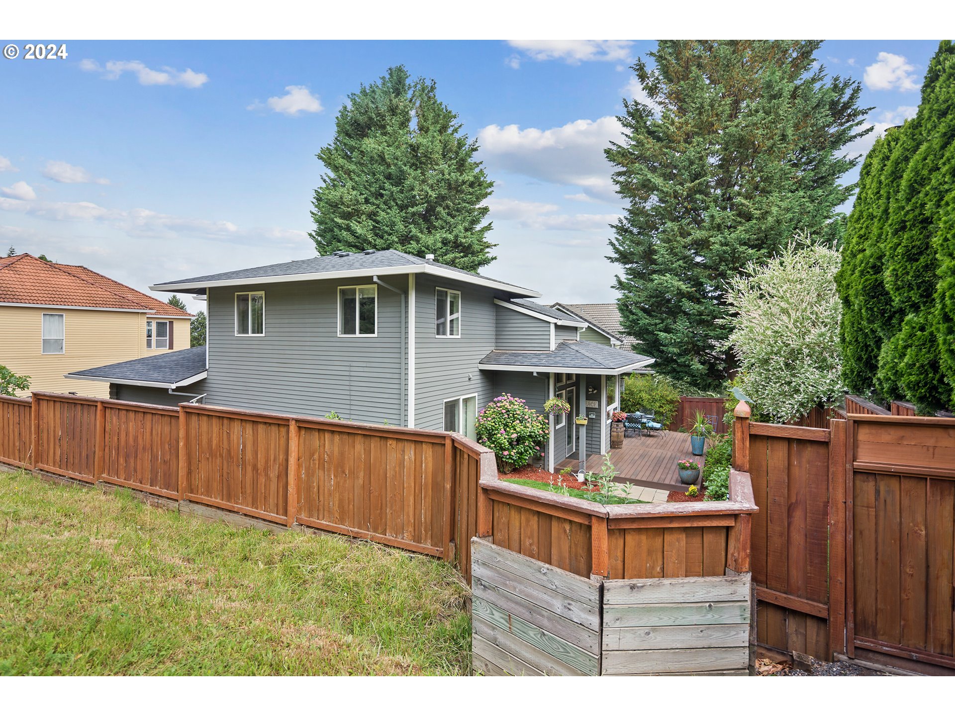 18311 Southwest Fallatin Loop Beaverton, OR 97007 - Photo 37 of 41 Gallery Image 37