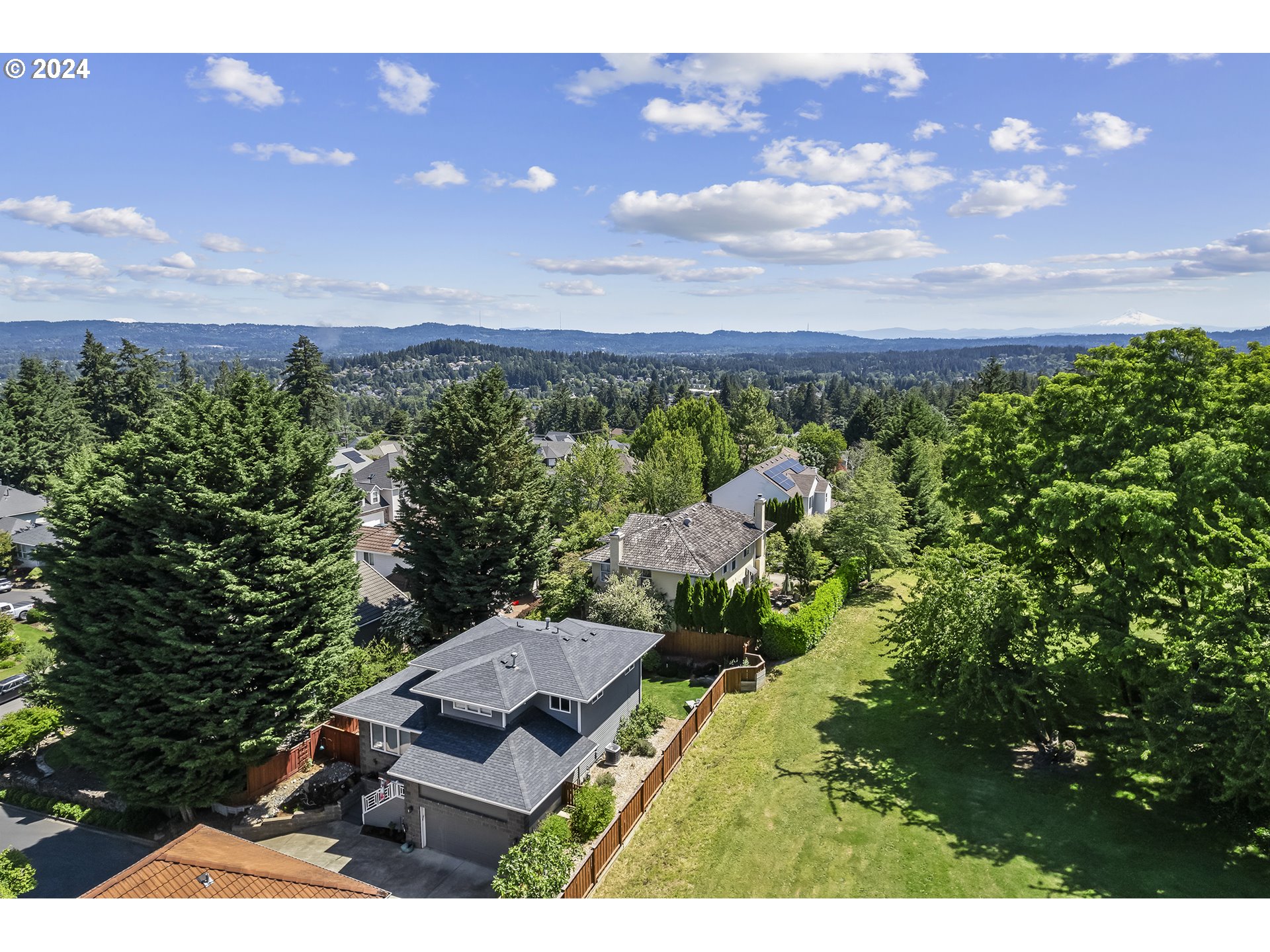 18311 Southwest Fallatin Loop Beaverton, OR 97007 - Photo 40 of 41 Gallery Image 40