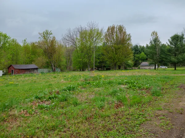 $49,900 | 11971 South 39th Street, Vicksburg, MI 49097