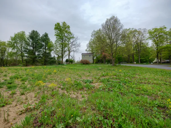 $49,900 | 11971 South 39th Street, Vicksburg, MI 49097