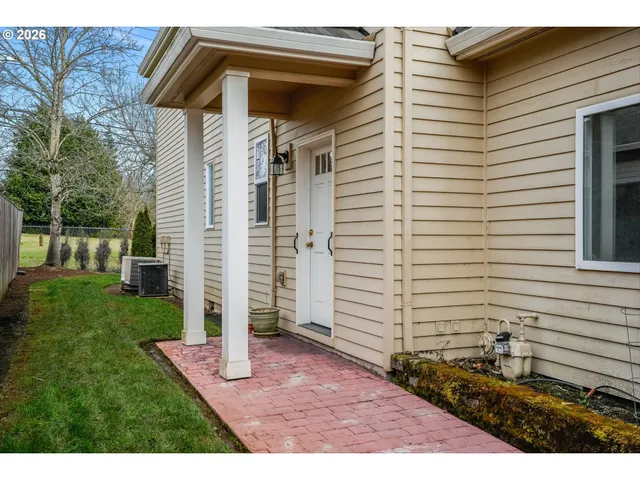 $1,250,000 | 312 Northwest Pacific Grove Drive, Beaverton, OR 97006