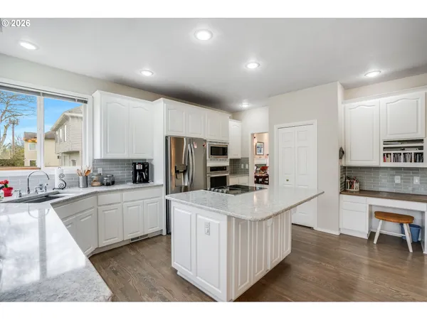 $1,250,000 | 312 Northwest Pacific Grove Drive, Beaverton, OR 97006
