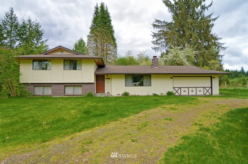 6811 Robe Menzel Road Granite Falls, WA 98252 - Photo 1 of 22
