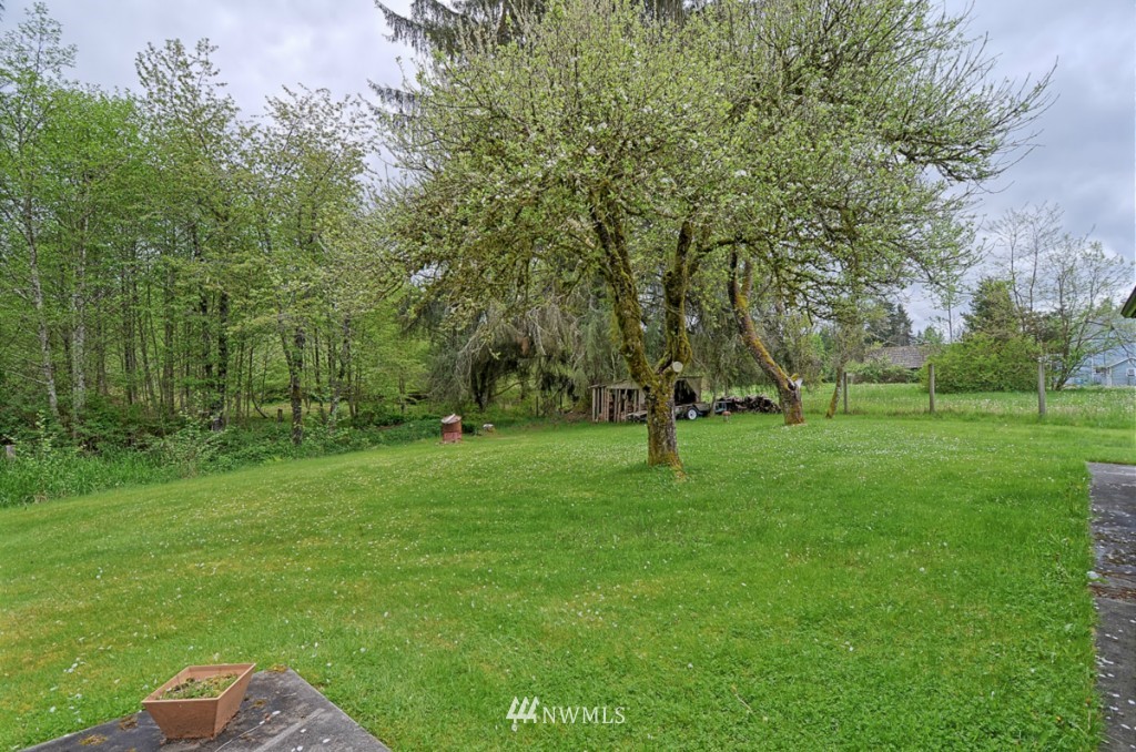 6811 Robe Menzel Road Granite Falls, WA 98252 - Photo 18 of 22