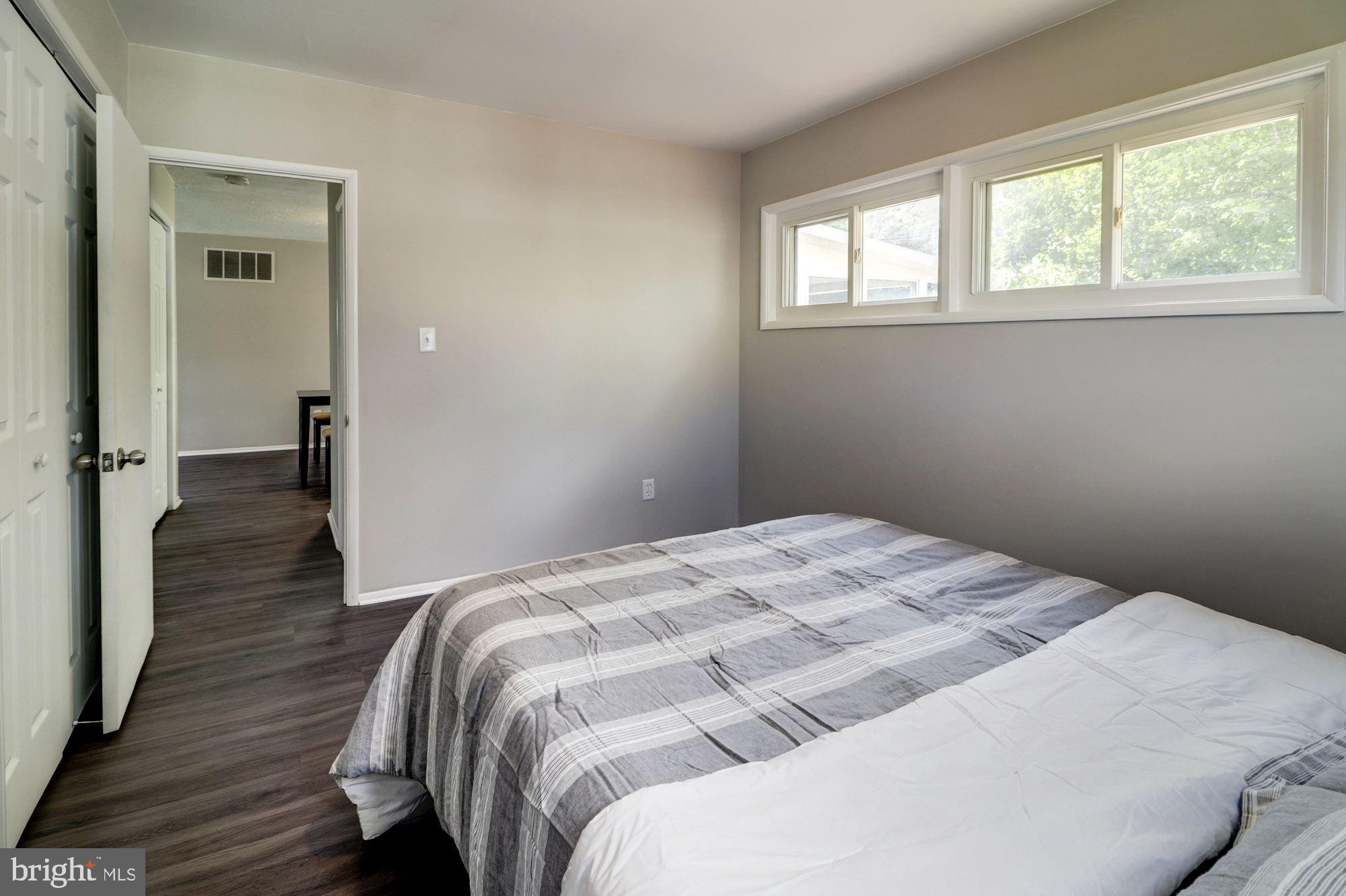 1014 Marksworth Road Baltimore, MD 21228 - Photo 21 of 33