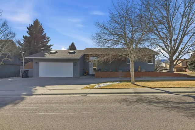 $519,500 | 4811 East 16th Street, Casper, WY 82609