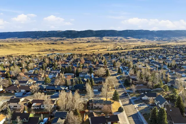 $519,500 | 4811 East 16th Street, Casper, WY 82609